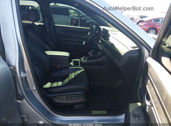 7FARS6H85SE054062 2025 HONDA CR-V Silver Front interior view