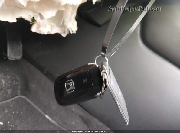 7FARS6H85TE052376 2026 HONDA CR-V Серый Вид панели приборов