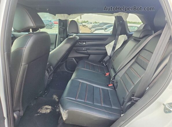 7FARS6H88SE012131 2025 HONDA CR-V White Rear interior view