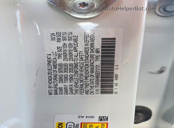 7FARS6H88SE012131 2025 HONDA CR-V White 360 interior view