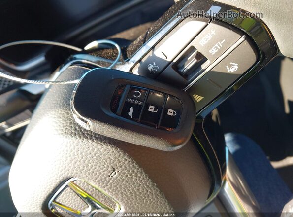 7FARS6H92PE021200 2023 HONDA CR-V Серый Вид панели приборов