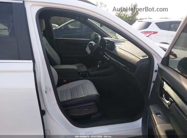 7FARS6H92RE046374 2024 HONDA CR-V White Widok wnętrza z przodu