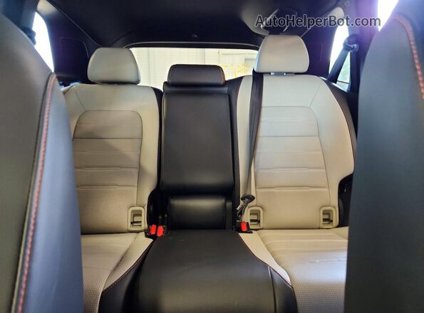 7FARS6H9XPE006900 2023 HONDA CR-V White Rear seats view