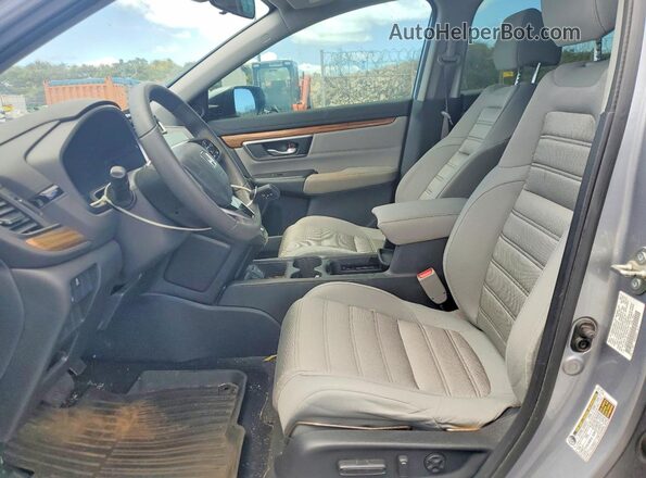 7FARW1H56HE011114 2017 HONDA CR-V Silver წინა სალონის ხედი