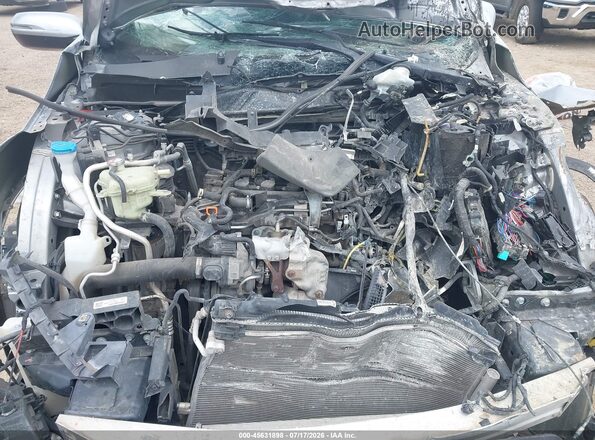7FARW1H89HE022795 2017 HONDA CR-V Silver Вид ззаду