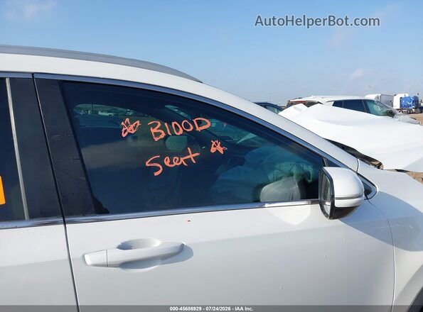 7FARW1H90KE011202 2019 HONDA CR-V Белый Вид салона спереди