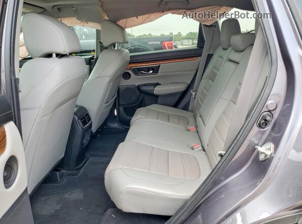 7FARW1H9XHE035340 2017 HONDA CR-V Gray Rear seats view