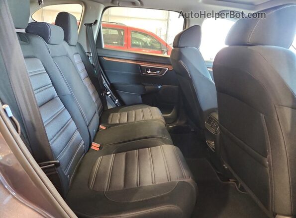 7FARW2H58JE076896 2018 HONDA CR-V Gray Rear seats view
