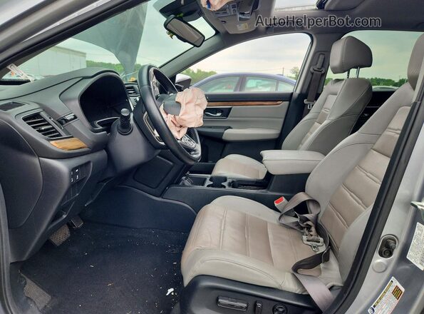 7FARW2H80JE098269 2018 HONDA CR-V Silver Սալոնի դիմացի տեսք