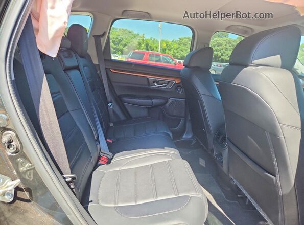 7FARW2H85JE038424 2018 HONDA CR-V Green Rear interior view