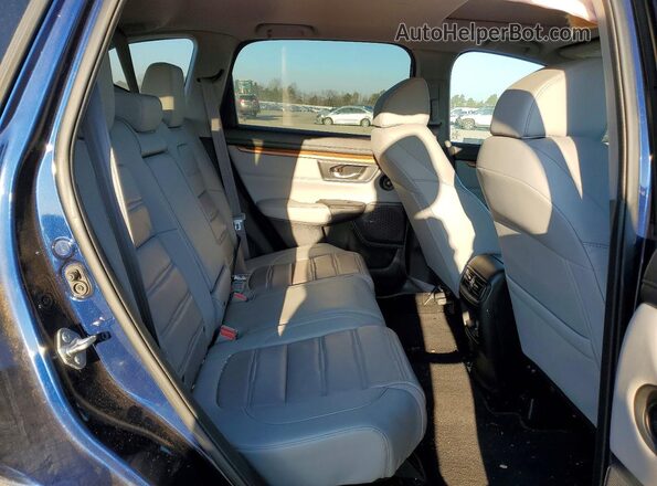 7FARW2H85JE087204 2018 HONDA CR-V Blue Rear interior view