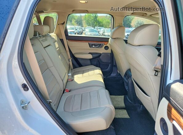 7FARW2H8XNE044578 2022 HONDA CR-V White Widok wnętrza z tyłu