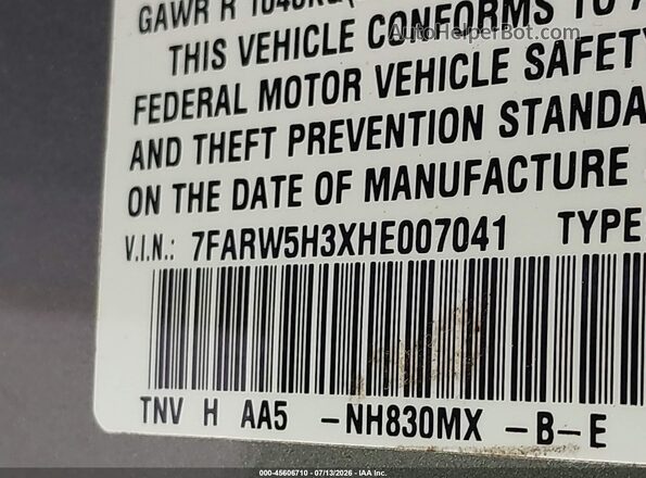 7FARW5H3XHE007041 2017 HONDA CR-V Silver Vista del compartimento del motor