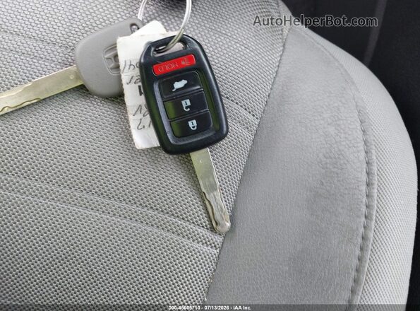 7FARW5H3XHE007041 2017 HONDA CR-V Silver Vista del salpicadero