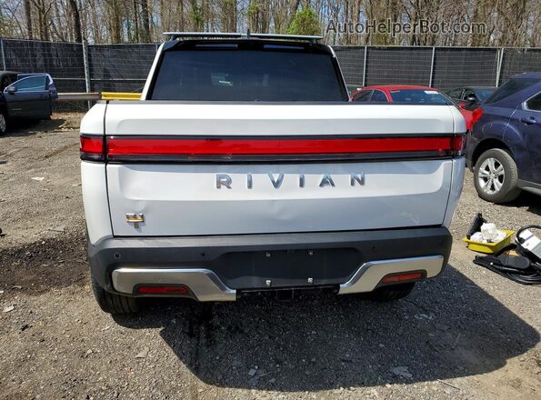 7FCTGAAA8PN022745 2023 RIVIAN R1T White Widok z tyłu