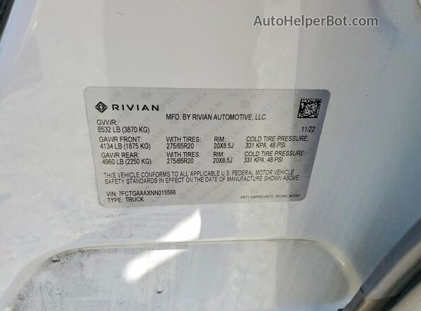 7FCTGAAAXNN015566 2022 RIVIAN R1T White ძრავის განყოფილების ხედი
