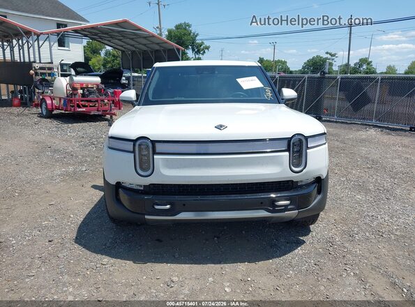 7FCTGAAAXPN022973 2023 RIVIAN R1T White ხელსაწყოთა პანელის ხედი