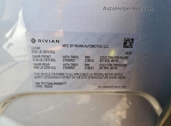 7FCTGAAL8NN006771 2022 RIVIAN R1T Silver Widok naklejki z numerem VIN