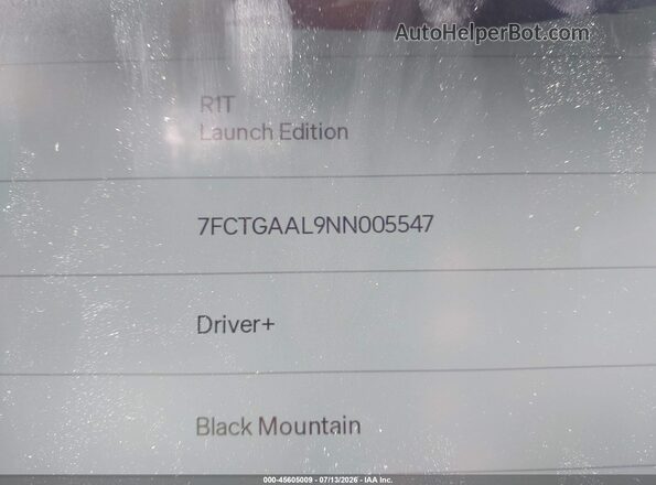7FCTGAAL9NN005547 2022 RIVIAN R1T Green 