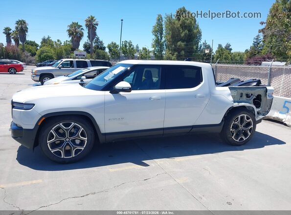 7FCTGFAAXTN043572 2026 RIVIAN R1T White 
