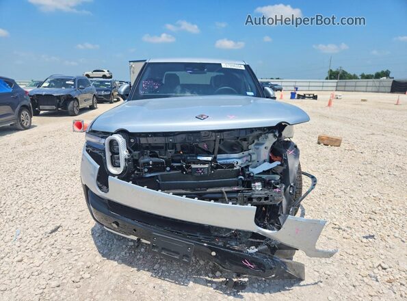 7FCTGGAA9TN044251 2026 RIVIAN R1T Silver წინა ხედი