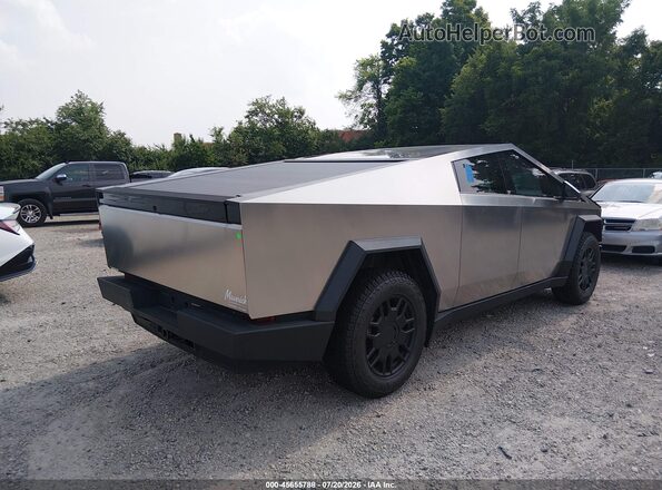7G2CEHED2RA016671 2024 TESLA CYBERTRUCK Silver Задня права чверть