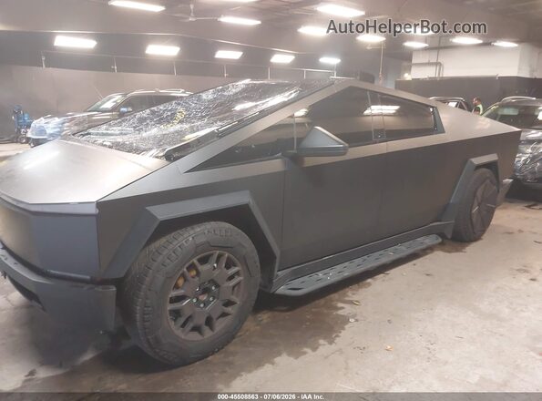 7G2CEHED2RA036077 2024 TESLA CYBERTRUCK Black Панорамний вид салону 360°