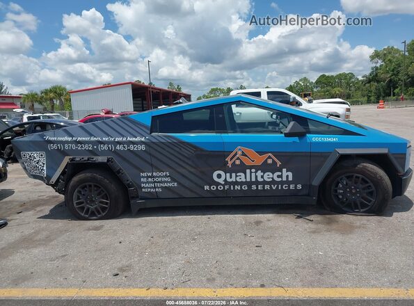 7G2CEHED2SA071112 2025 TESLA CYBERTRUCK Серый Вид панели приборов