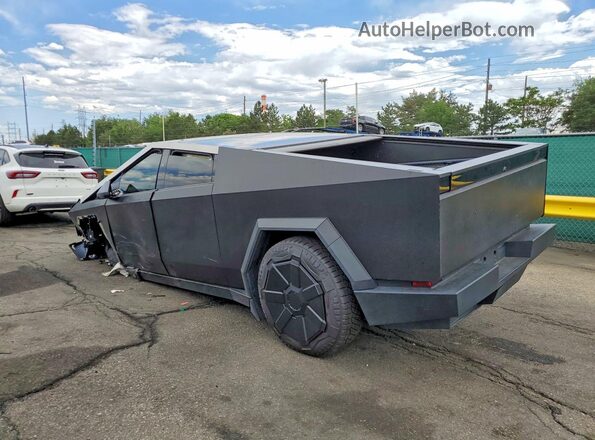 7G2CEHEDXRA024436 2024 TESLA CYBERTRUCK Черный Задняя левая четверть