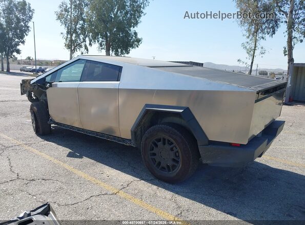 7G2CEHEE0RA009114 2024 TESLA CYBERTRUCK Серебряный Задняя левая четверть