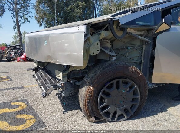 7G2CEHEE0RA009114 2024 TESLA CYBERTRUCK Серебряный Вид спереди