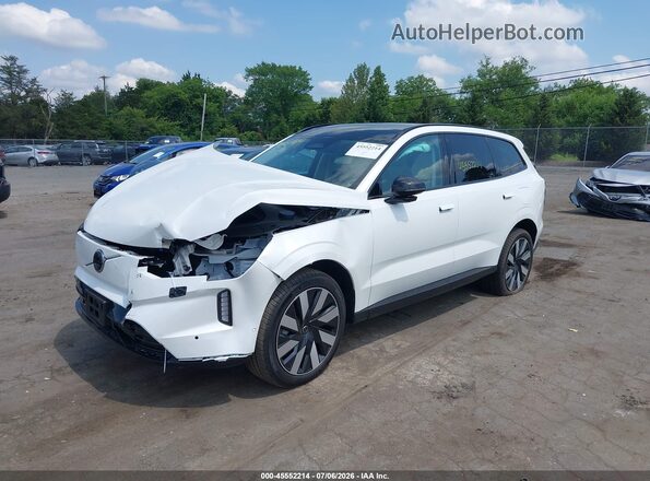 7JDDB3VK7TG061436 2026 VOLVO EX90 White წინა მარცხენა ხედი სამი მეოთხედიდან