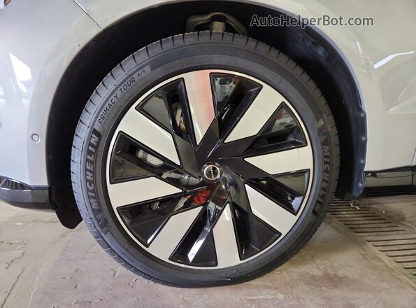 7JDEV3VL7SG017097 2025 VOLVO EX90 Gray Widok wnętrza 360 stopni