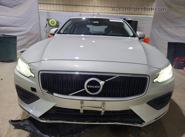 7JR102FK0KG002013 2019 VOLVO S60 Gray წინა ხედი