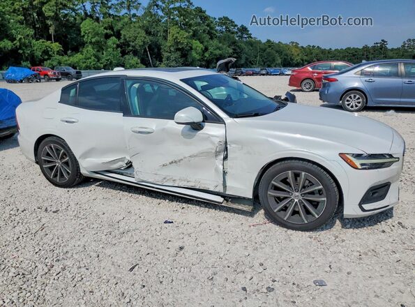 7JR102FK0MG093822 2021 VOLVO S60 White Передня права чверть