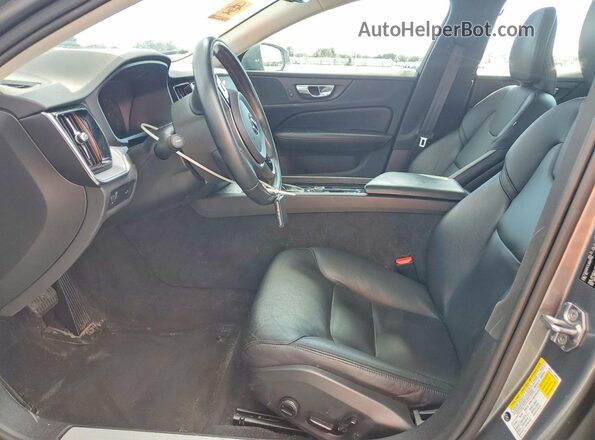 7JR102FK1LG067762 2020 VOLVO S60 Gray Front interior view