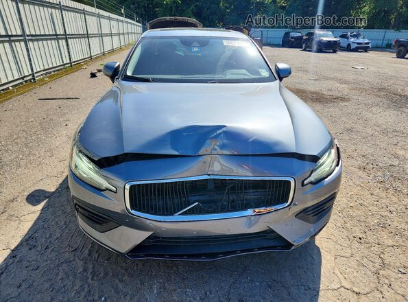 7JR102FK7LG048231 2020 VOLVO S60 Gray Widok z przodu