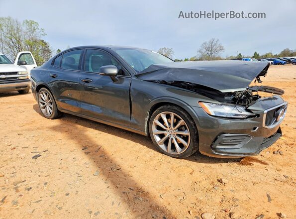 7JR102FK9LG064379 2020 VOLVO S60 Серый Передняя правая четверть