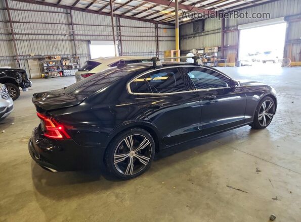 7JR102FL8KG005072 2019 VOLVO S60 Black Tył prawy