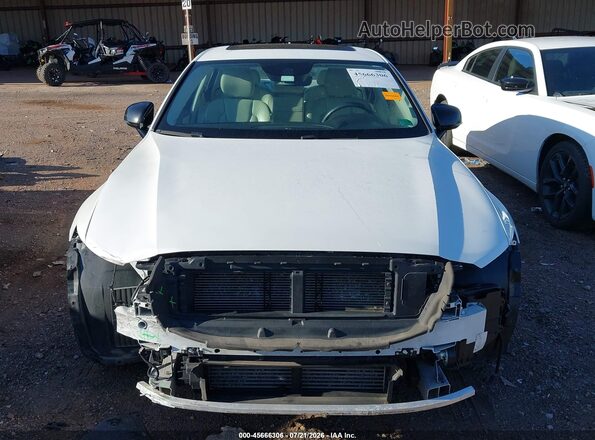 7JR102FZ1MG108860 2021 VOLVO S60 White Սարքավորումների վահանակի տեսք