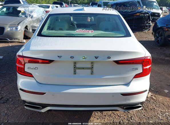 7JR102FZ1MG108860 2021 VOLVO S60 White 