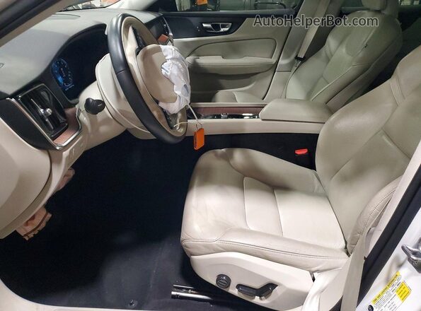 7JR102TZXMG112880 2021 VOLVO S60 White Vista interior delantera