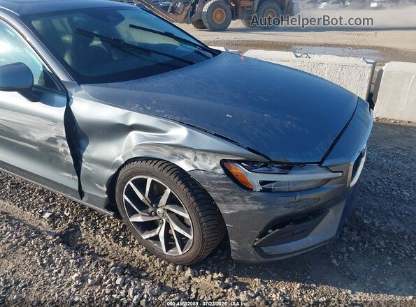 7JRA22TK1KG010510 2019 VOLVO S60 Gray წინა ხედი