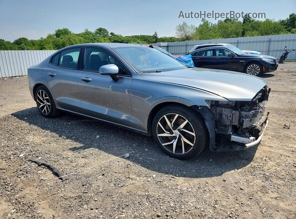 7JRA22TK3KG004305 2019 VOLVO S60 Серый Передняя правая четверть