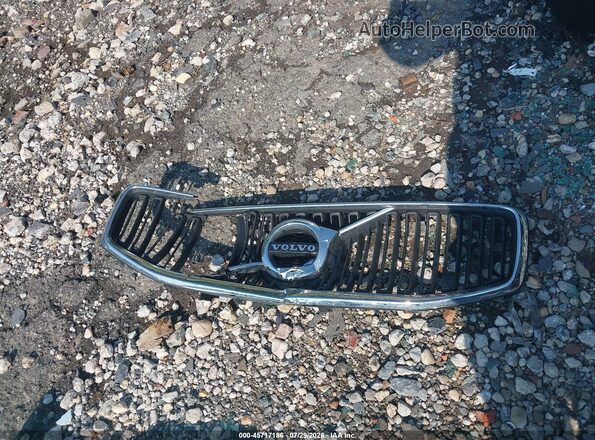 7JRA22TKXKG014443 2019 VOLVO S60 Gray Սարքավորումների վահանակի տեսք