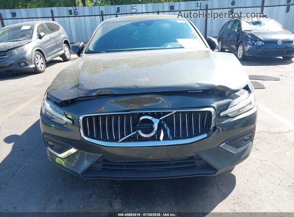 7JRA22TL2LG036852 2020 VOLVO S60 Gray ხელსაწყოთა პანელის ხედი