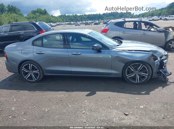7JRA22TM0LG030167 2020 VOLVO S60 Gray უკანა სალონის ხედი