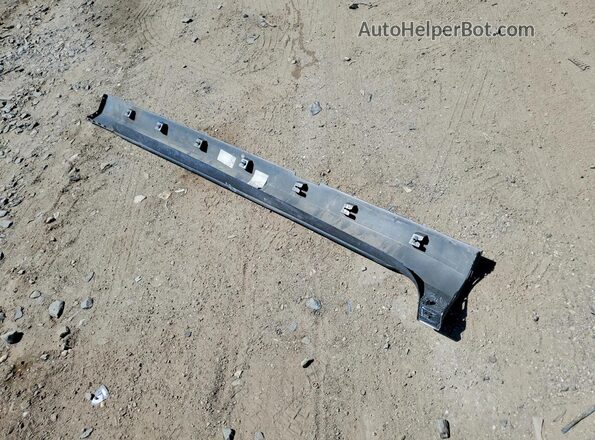 7JRA22TM1KG018012 2019 VOLVO S60 Gray Vista del compartimento del motor