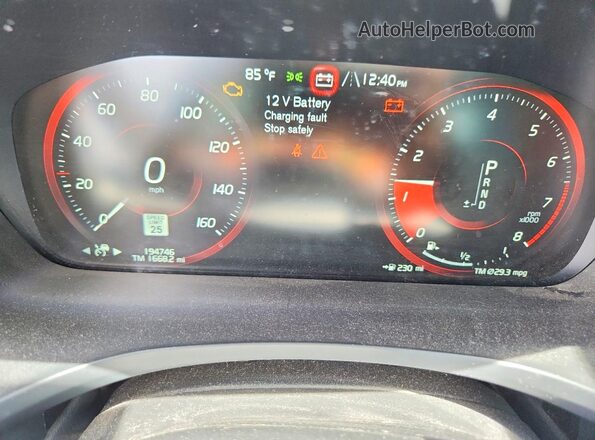 7JRA22TM3KG007030 2019 VOLVO S60 Gray Vista del cuadro de instrumentos