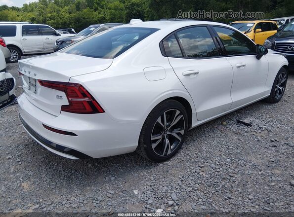 7JRL12FK1RG313241 2024 VOLVO S60 White უკანა მარჯვენა